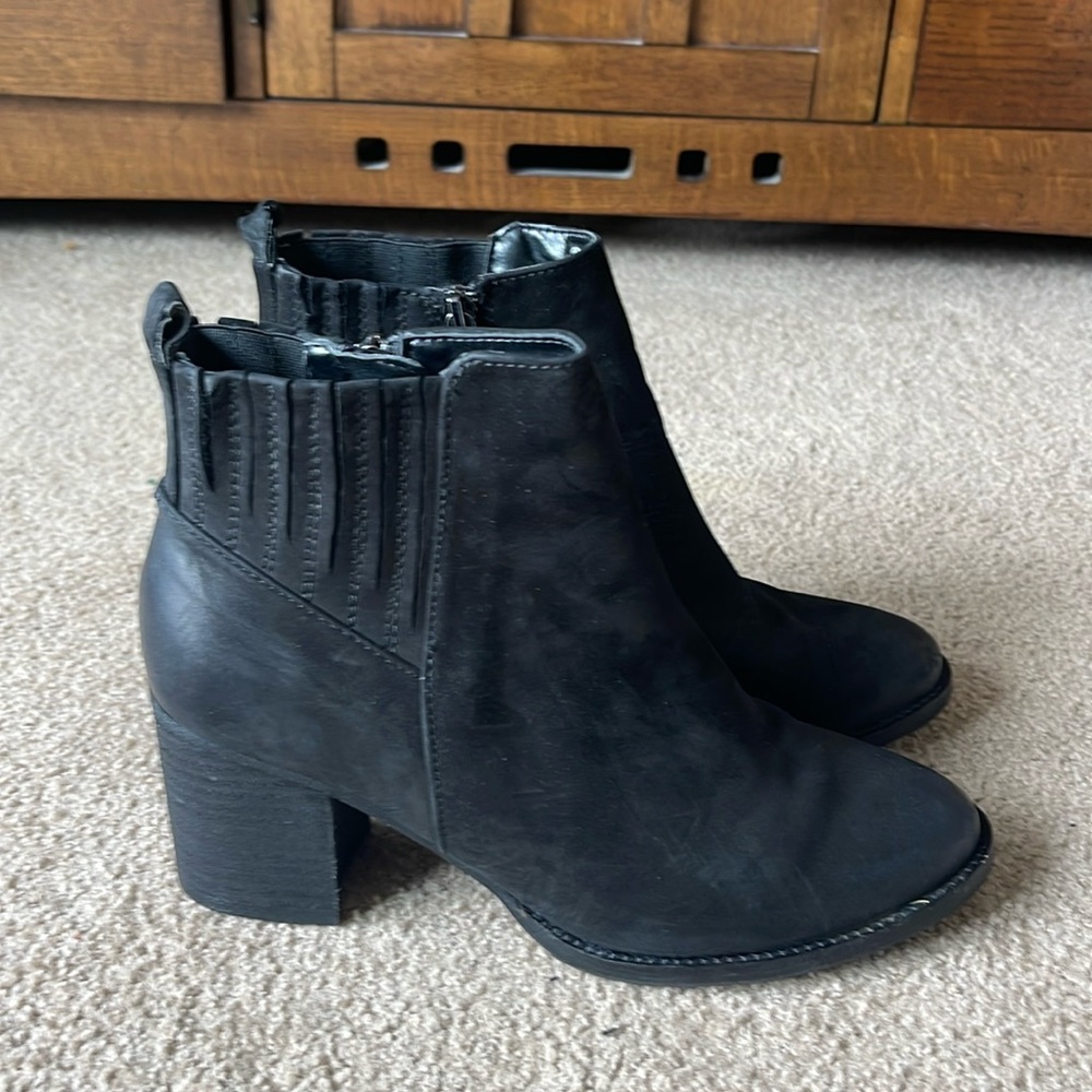 Blondo waterproof black boots